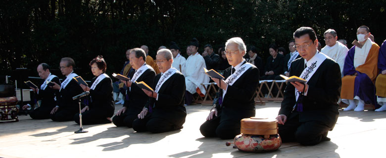 慰霊祭