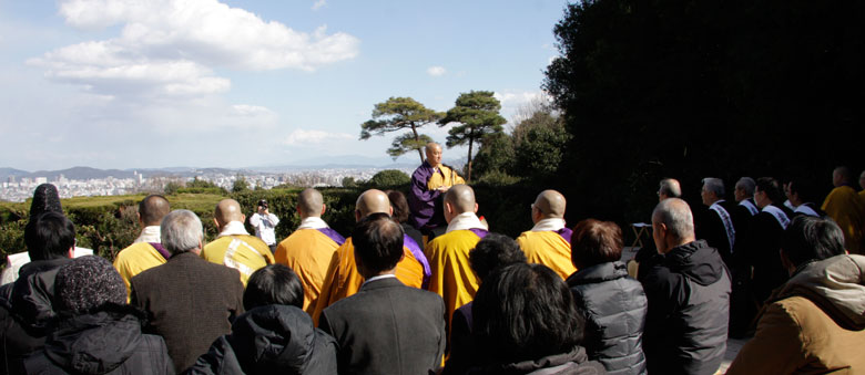 慰霊祭